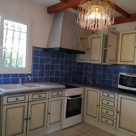 Belle Villa, 5 Chambres A 5 Min, En Voiture, De