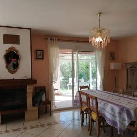 Belle Villa, 5 Chambres A 5 Min, En Voiture, De Villa *